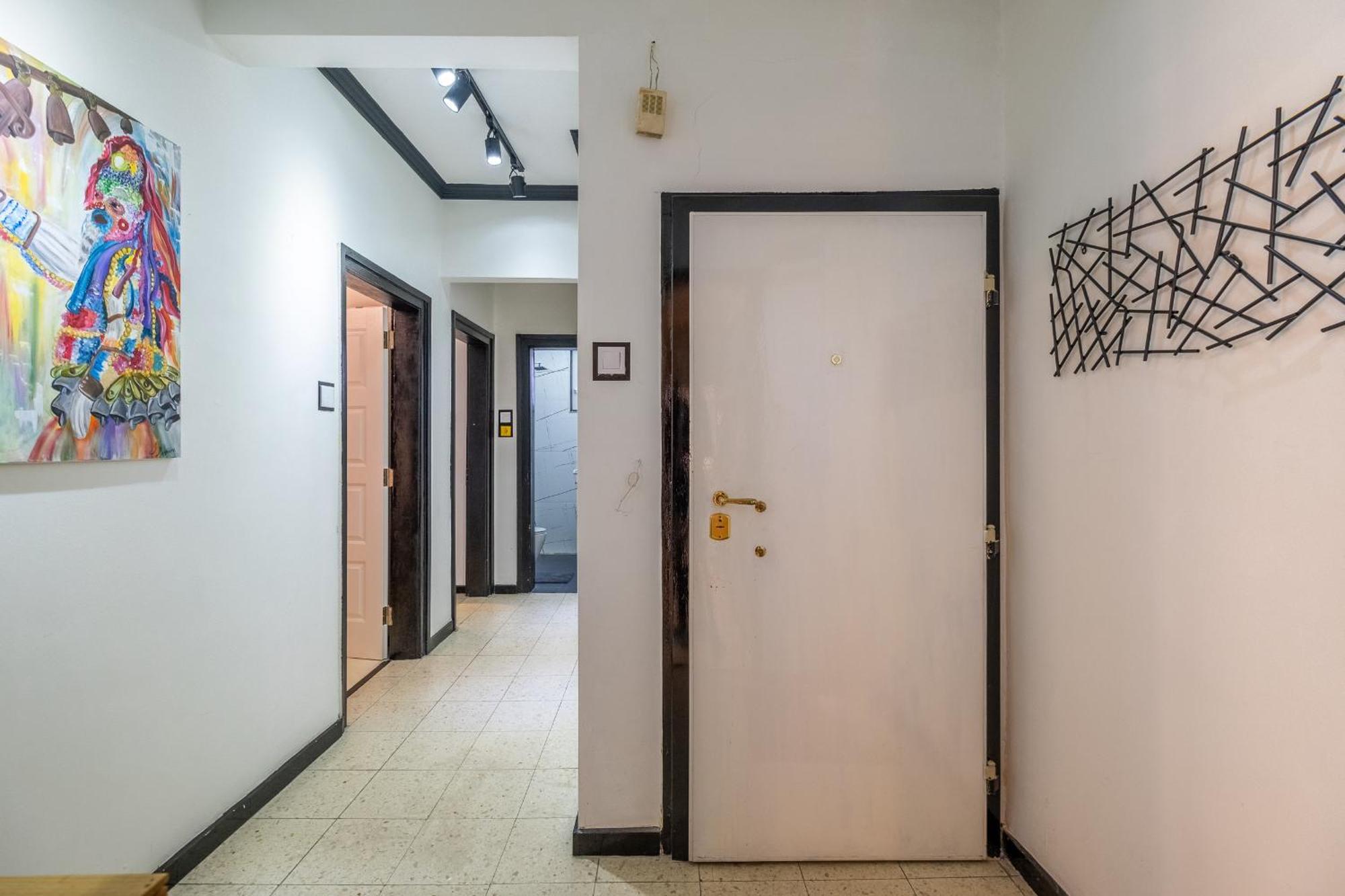 Modern , Spacious 2Br Apartment In Top Center Sofia Exterior photo