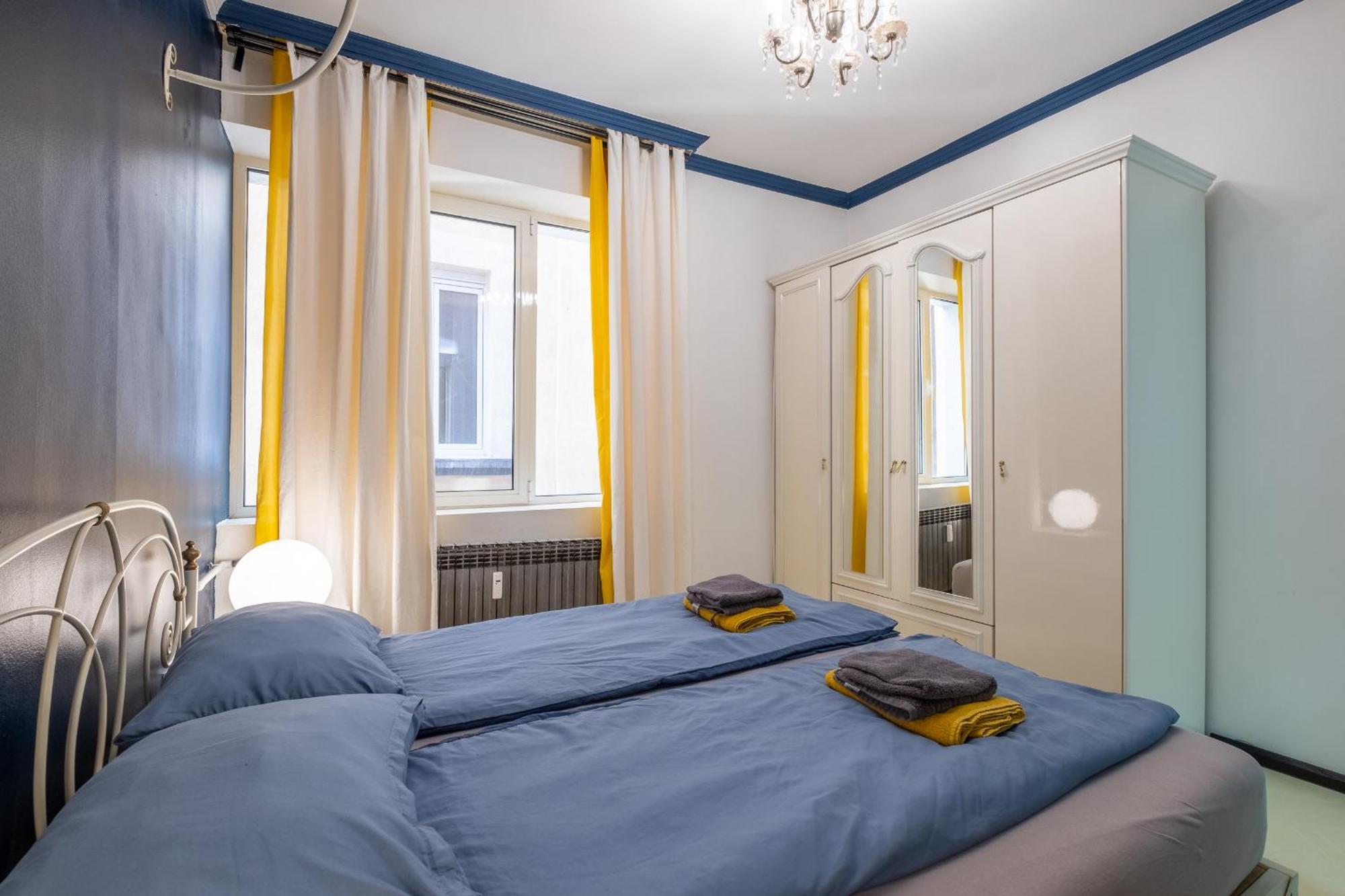 Modern , Spacious 2Br Apartment In Top Center Sofia Exterior photo